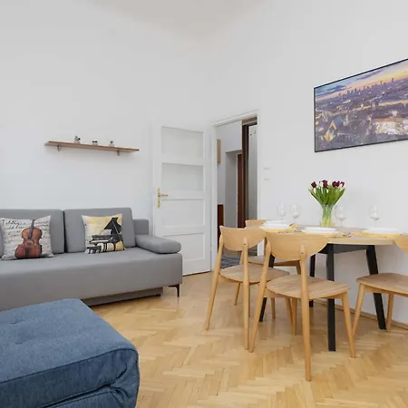 Old Town Comfort Near Vistula Boulevards By Renters Διαμέρισμα