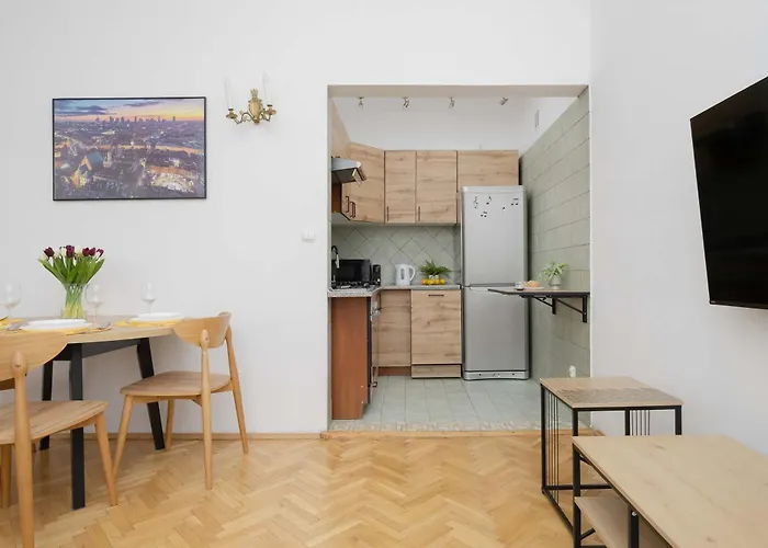 Old Town Comfort Near Vistula Boulevards By Renters